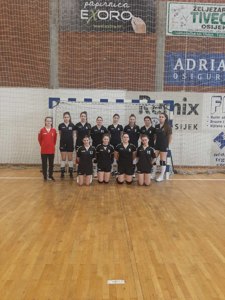 IMG-f6849cbb6e0c530405afc099e0d0ee30-V