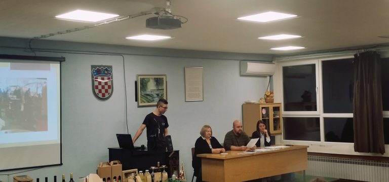 Održana Skupština orahovačke srednjoškolske Zadruge “Vučica”: Ponosni smo na sve svoje proizvode