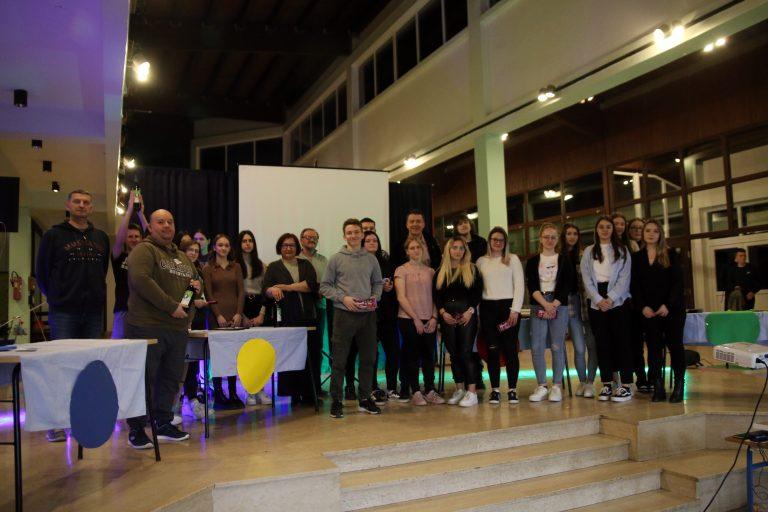 Kviz učenika i profesora (1)