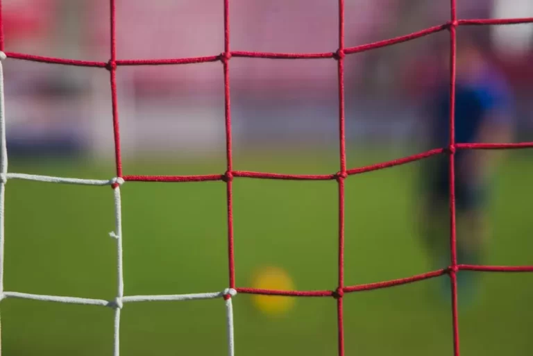 blurred-football-player-scene.jpg