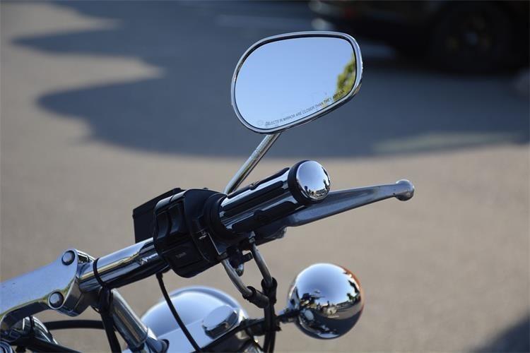 1moto (1)