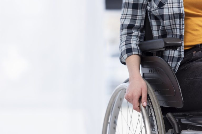 close-up-hand-wheel-scaled