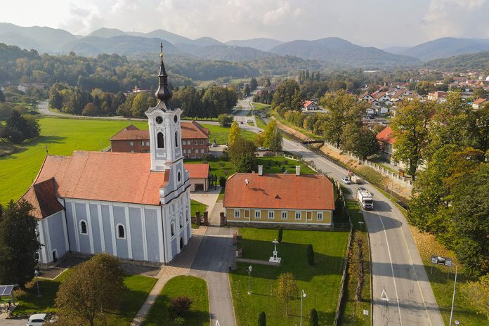 orahovica_dron_2022-1-696x464