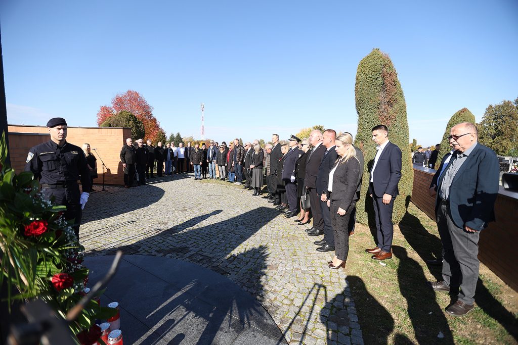 svi-sveti-vijenci-i-misa-121