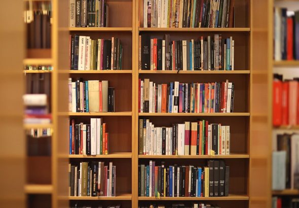 knjige-knjiznica-k.t-2