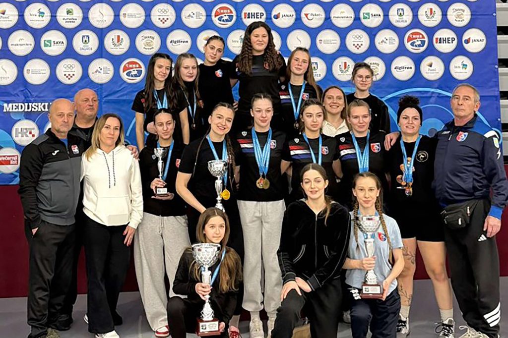 1769376980962_700x768-1