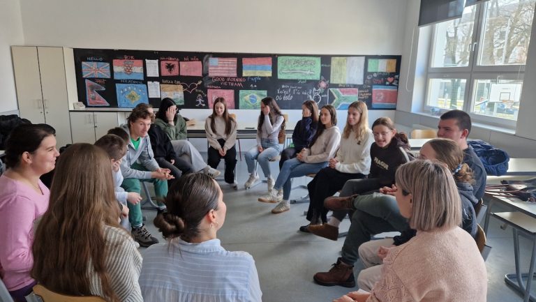 Nasilje-u-mladenačkim-vezama-1