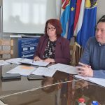 IMG-ea31af311f43593ea5d4a1b2ceaaeb14-V