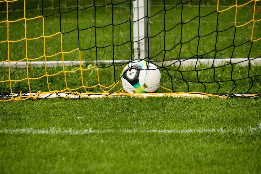 football-6616819_1920