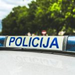 policijaa