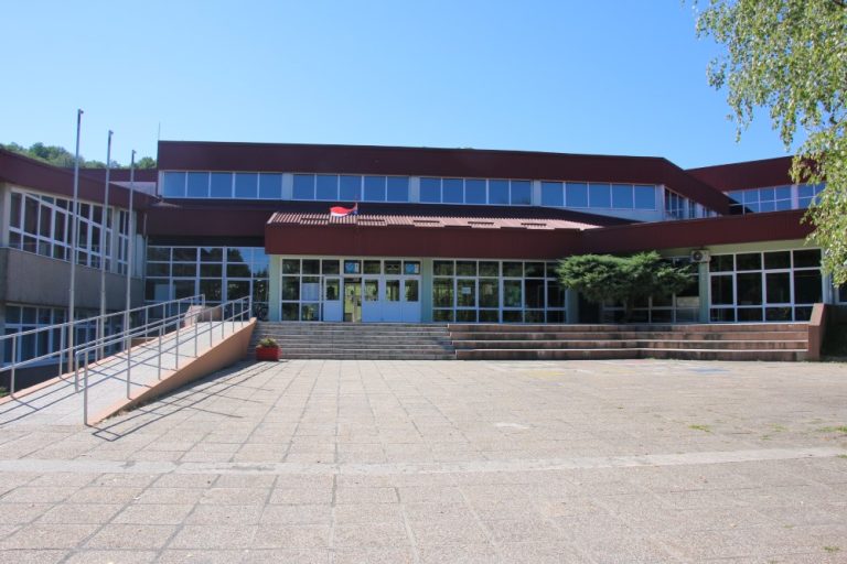 Orahovacka-skola-1